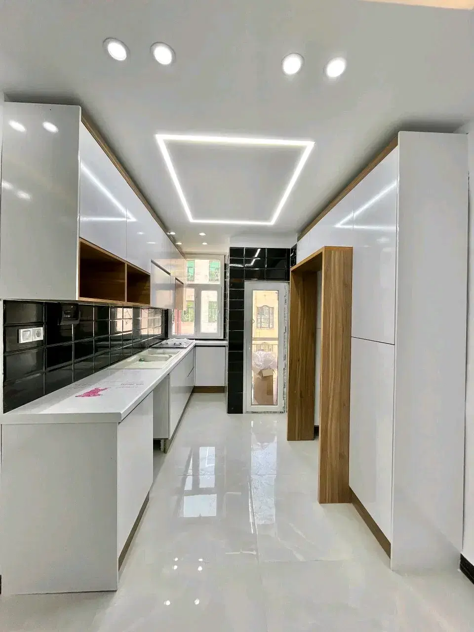 45متر_روبه نما_پارکینگ سندی_فقط جهت سرمایه گذاری