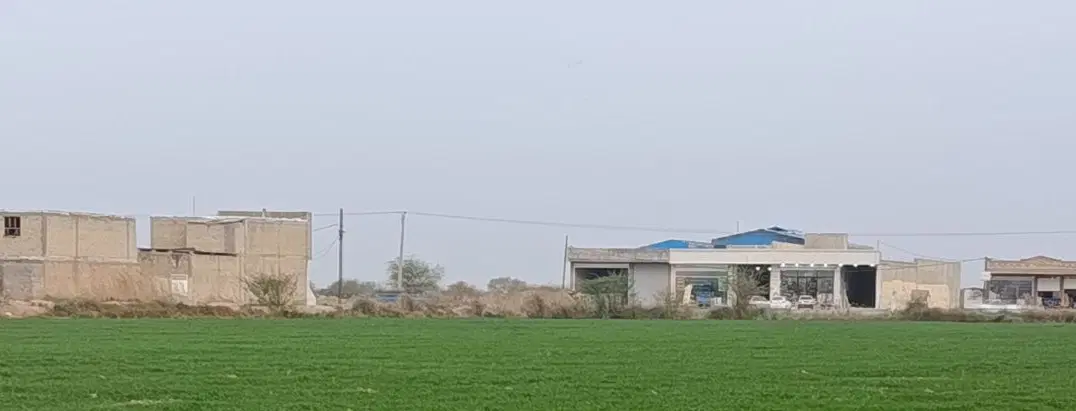 زمین تجاری سر جاده اصلی