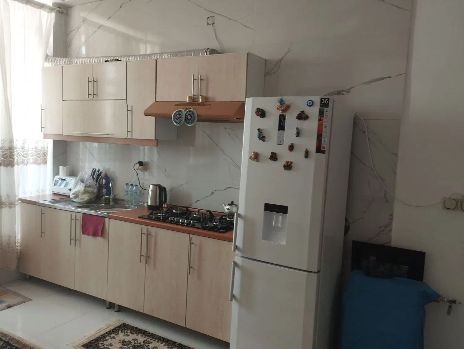سوییت 60 متری  نوساز طبقه دوم مناسب مجرد جای دنج