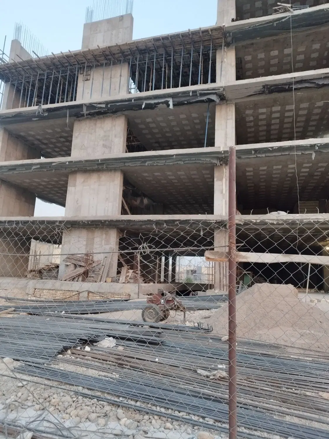 خونه ۱۳۵متری درحال ساخت