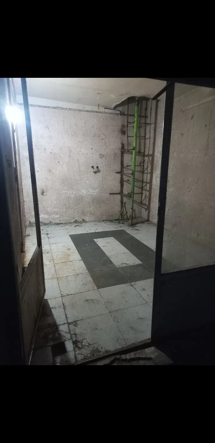 مغازه ۱۲ متری هشتگرد