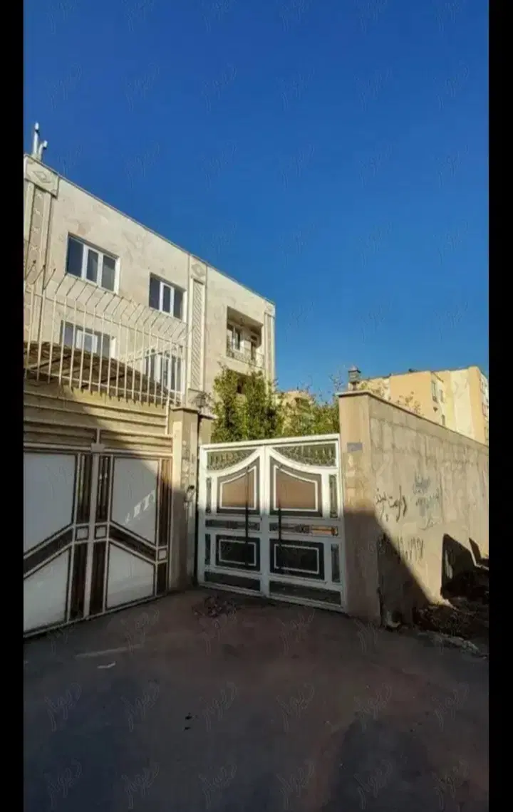 رهن واجاره تک واحدی ۱۴۵متری شخصی ساز فاز۱شمال