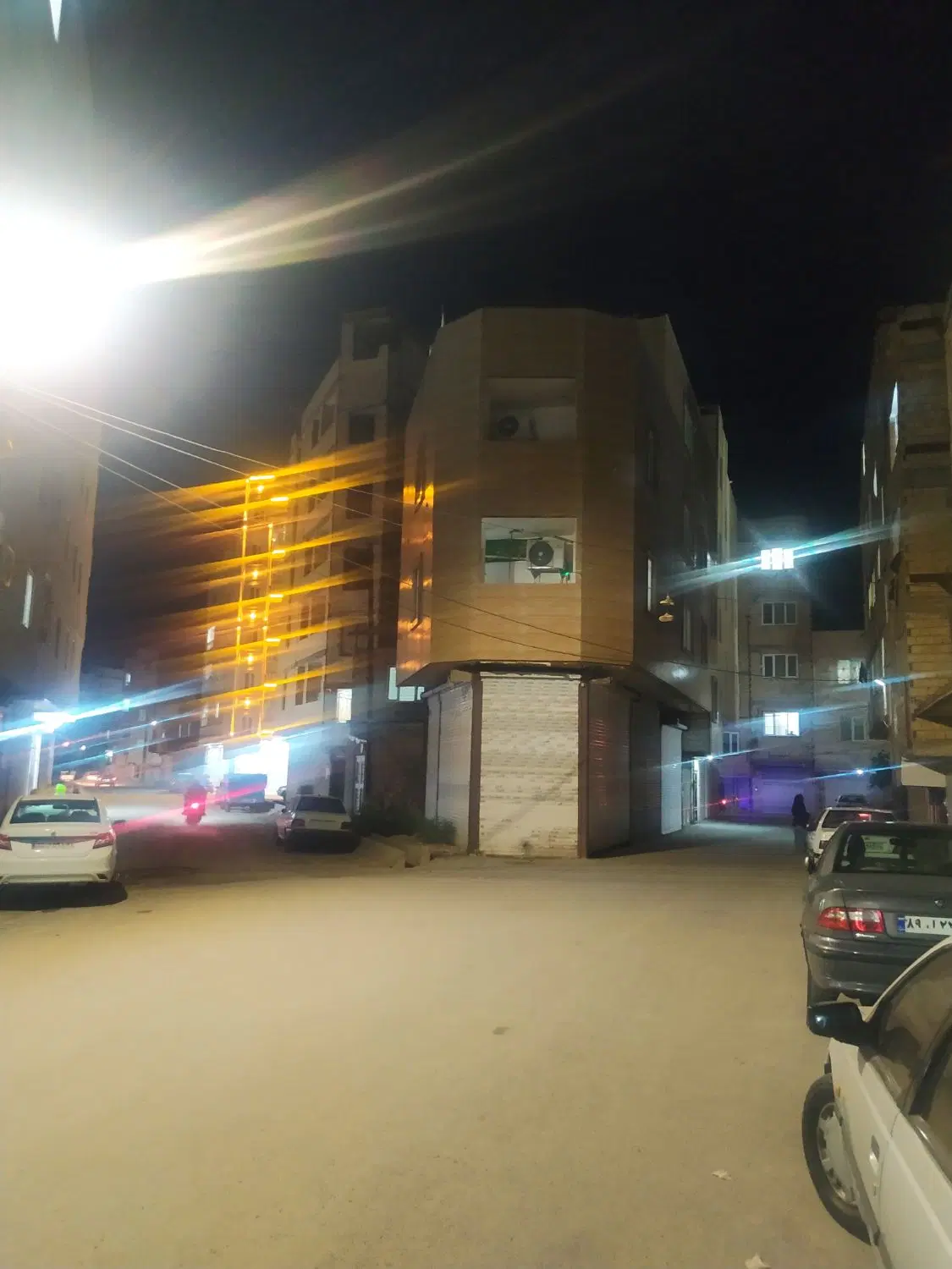 مغازه دو‌نبش 56متر