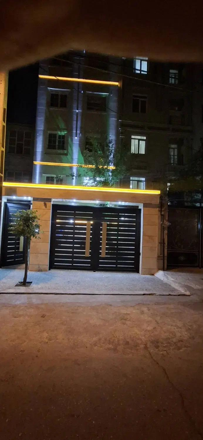 آپارتمان ۶۵ متر تک واحدی
