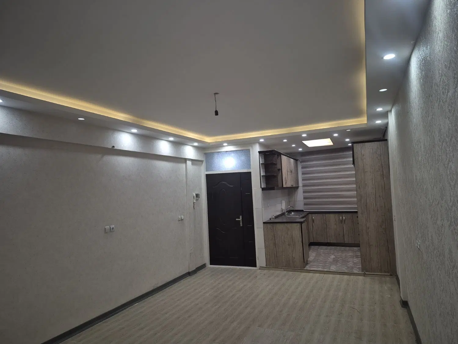 خانه ویلایی شهرک مدنی حسن اباد