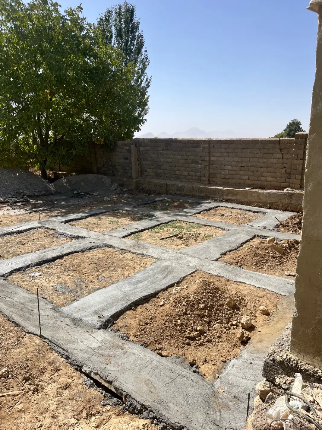 زمین ۳فرزندی