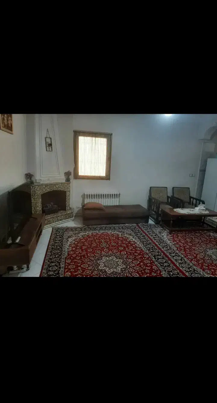 هم اتاقی