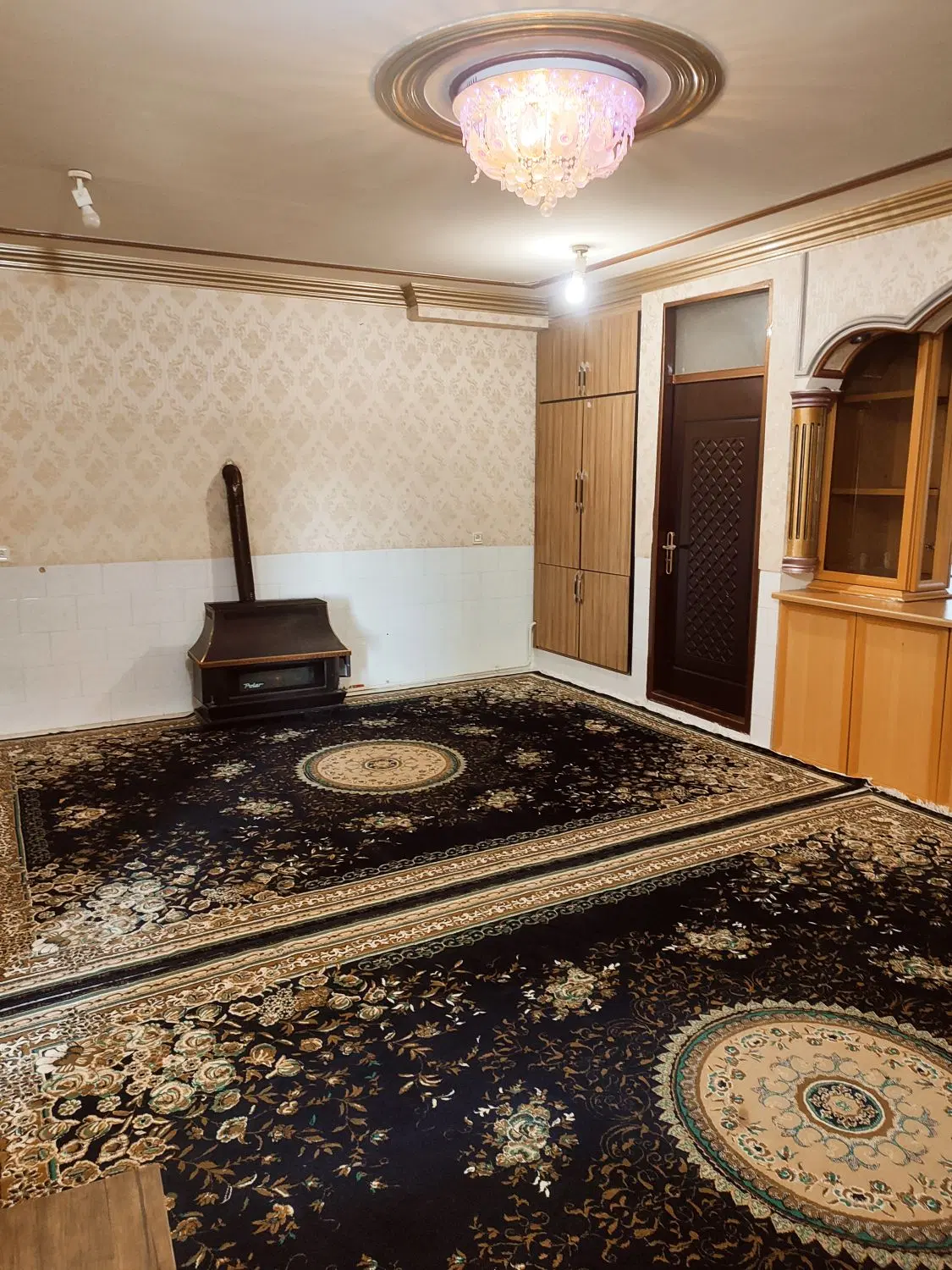اجاره خانه در میدان همزه آباد