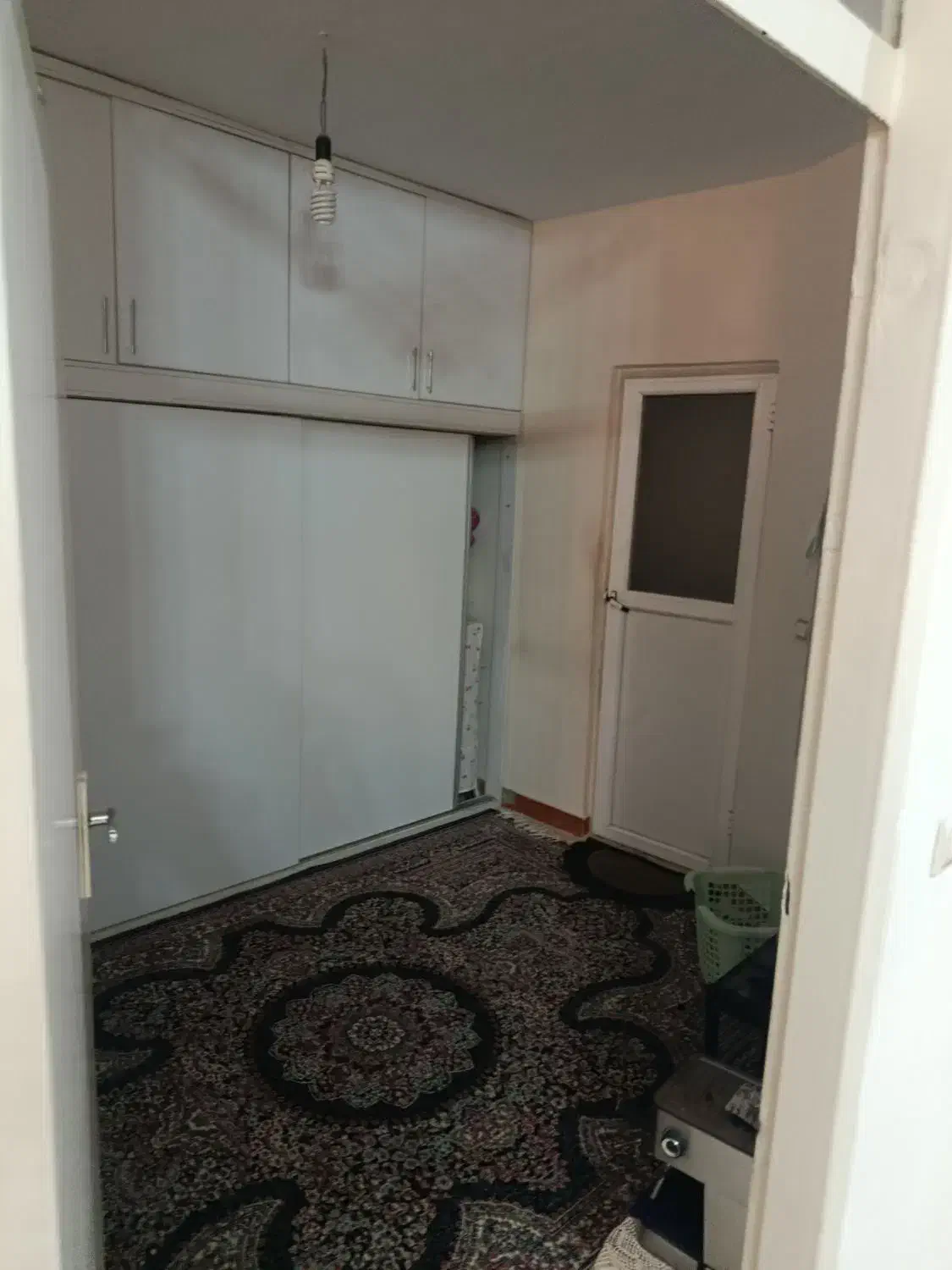 ۱۱۰ متر طبقه همکف با حیاط خلوت اختصاصی کوچه پهن