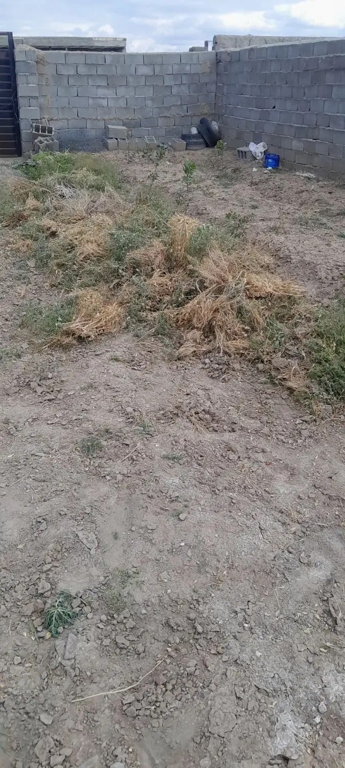 باغ درشبستر شهر وایقان