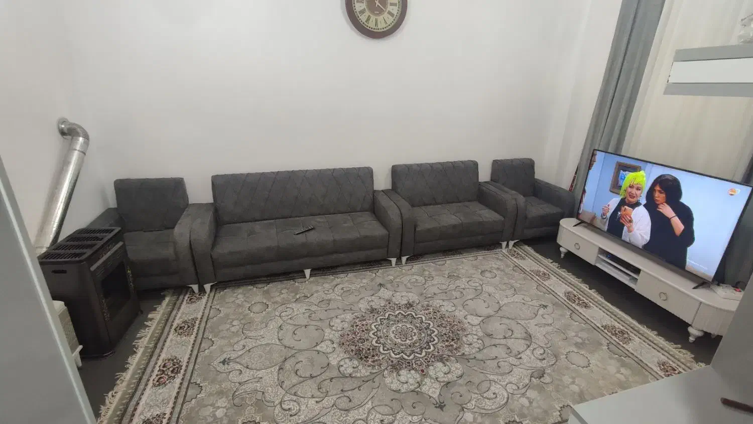 حیاط دربست نقلی محدوده پارک ستارخان