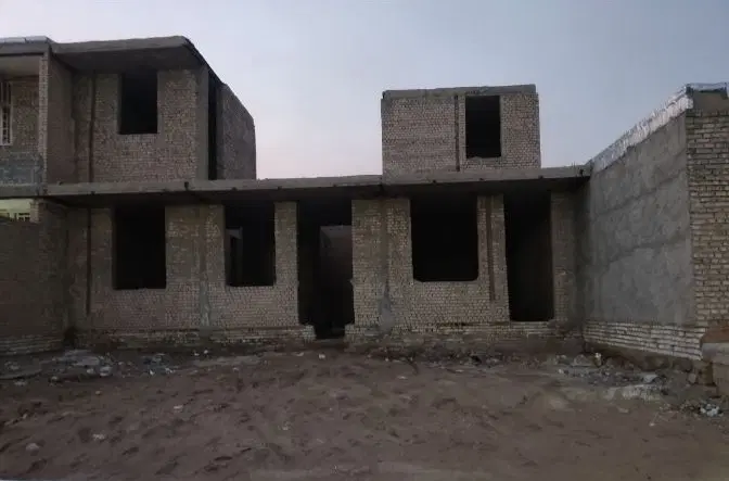 منزل نیم کاره قلم 12