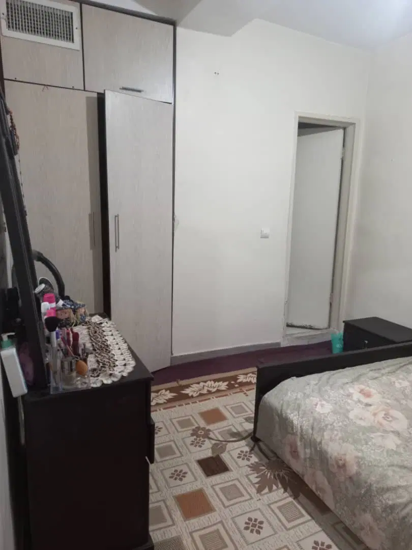 ۹۰ متری با آسانسور و پارکینگ و انباری