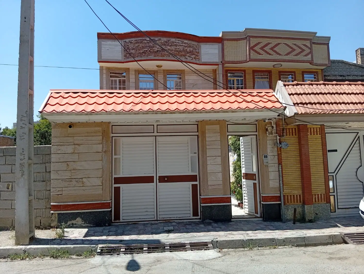 منزل مسکونی خیابان خرمشهر دو سرویس