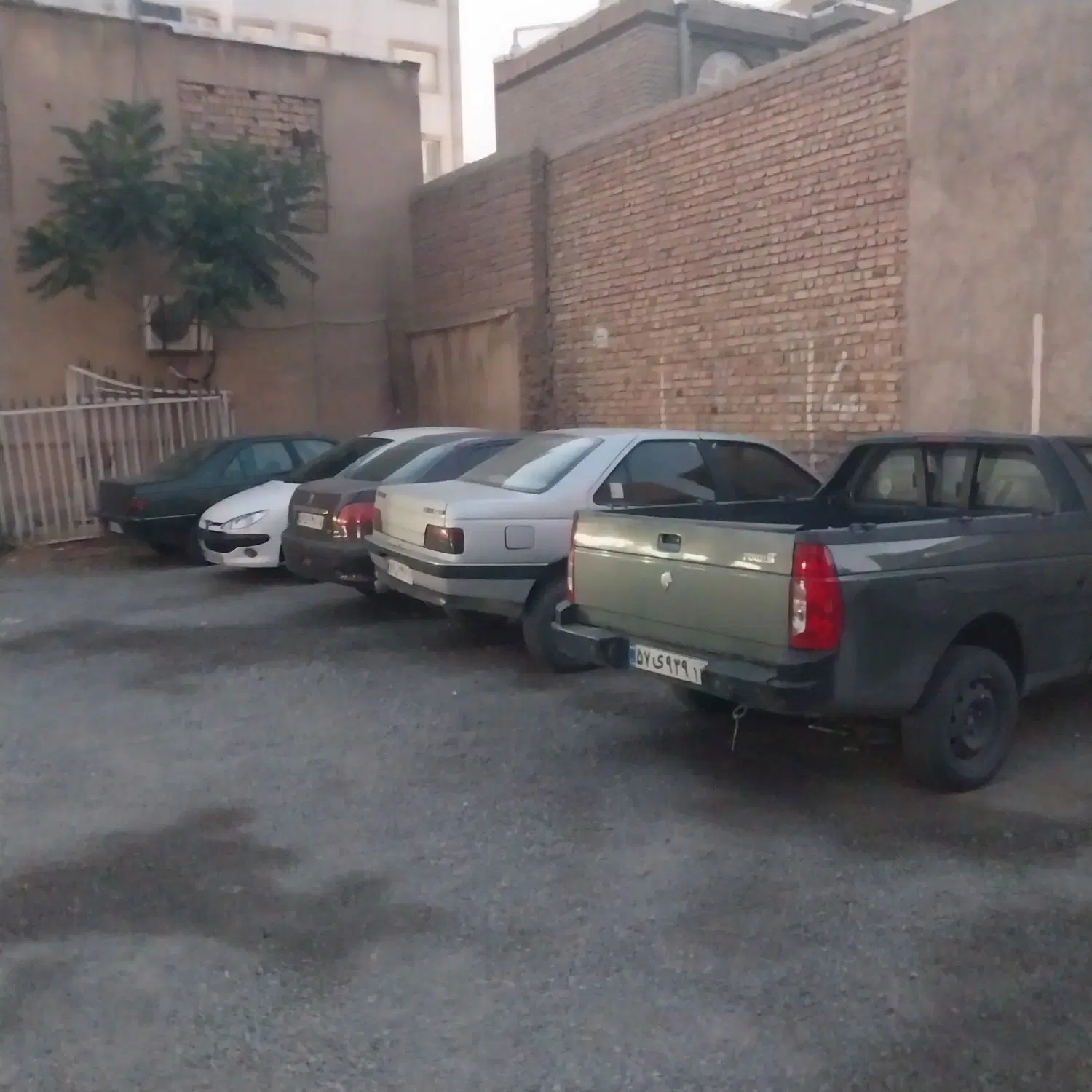 اجاره پارکینگ در خیام جنوبی
