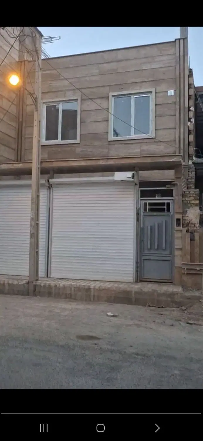 یک باب خانه طبقه همکف کلید نخورده تازه ساخت