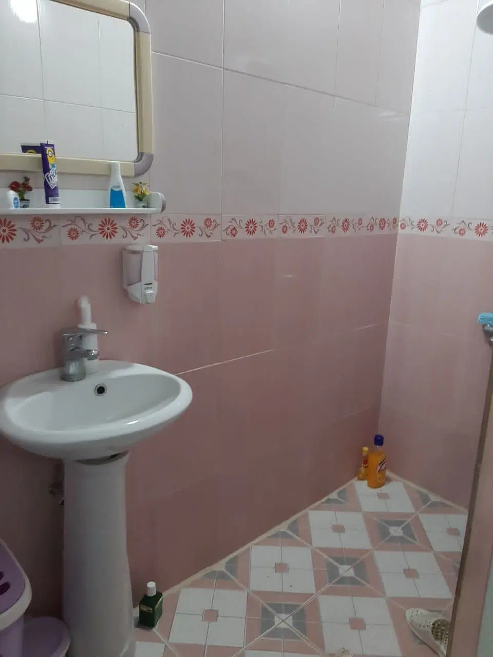 چهارواحده ۸۵ متری طبقه بالا دانش