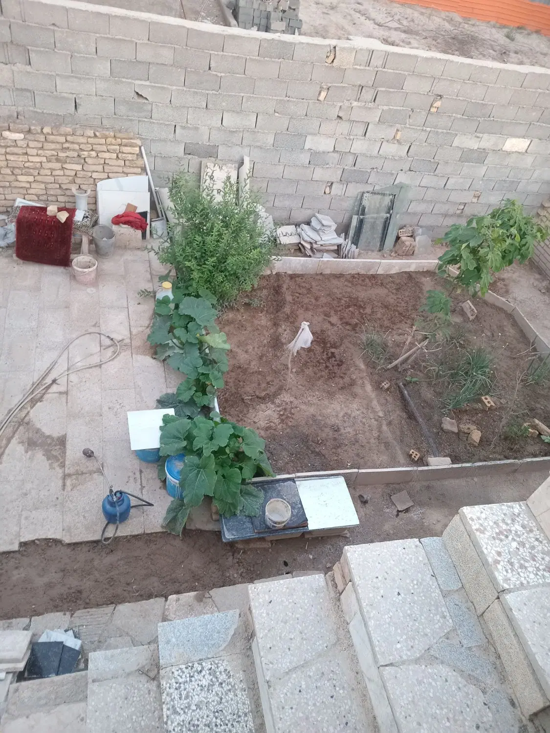 منزل ویلایی دو طبقه ۱۰۰