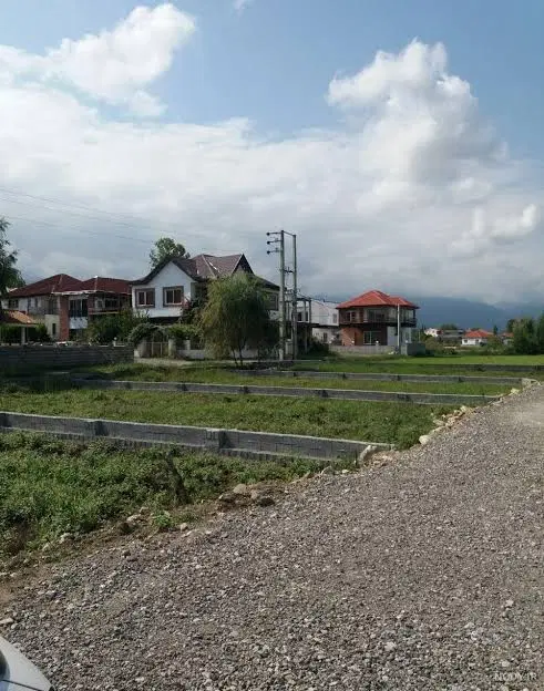 زمین مسکونی روستای حسین آباد(طرح هادی )