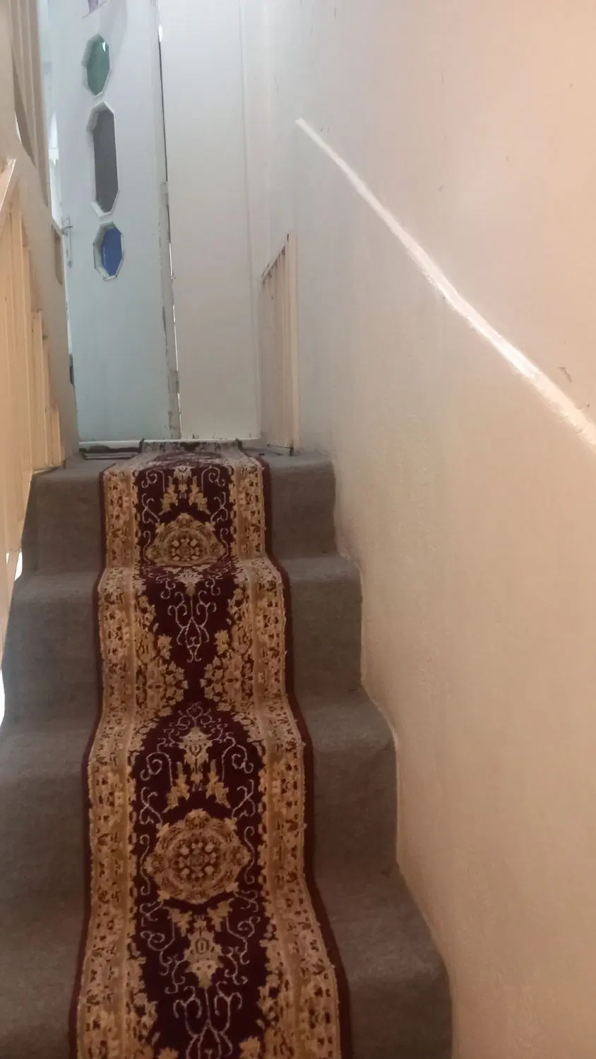 یک خانه کلنگی تجار لوکیشن قوی در فلاح املاک عمارت