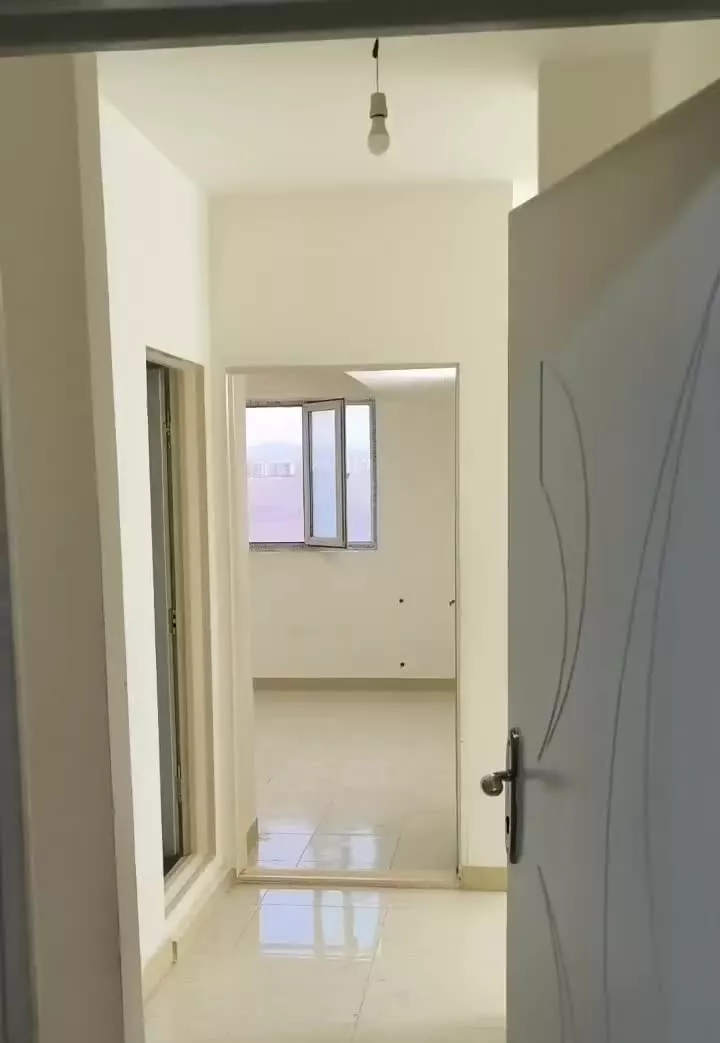 رهن واحد ۶۳ متری موتلفه