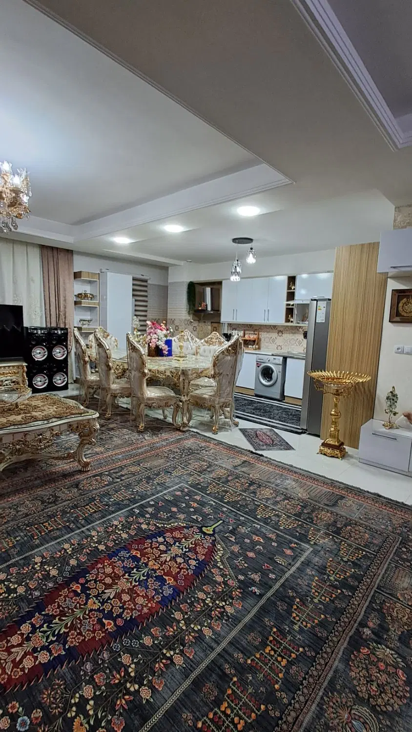 آپارتمان 132متر سند تک برگ باغ دادگر
