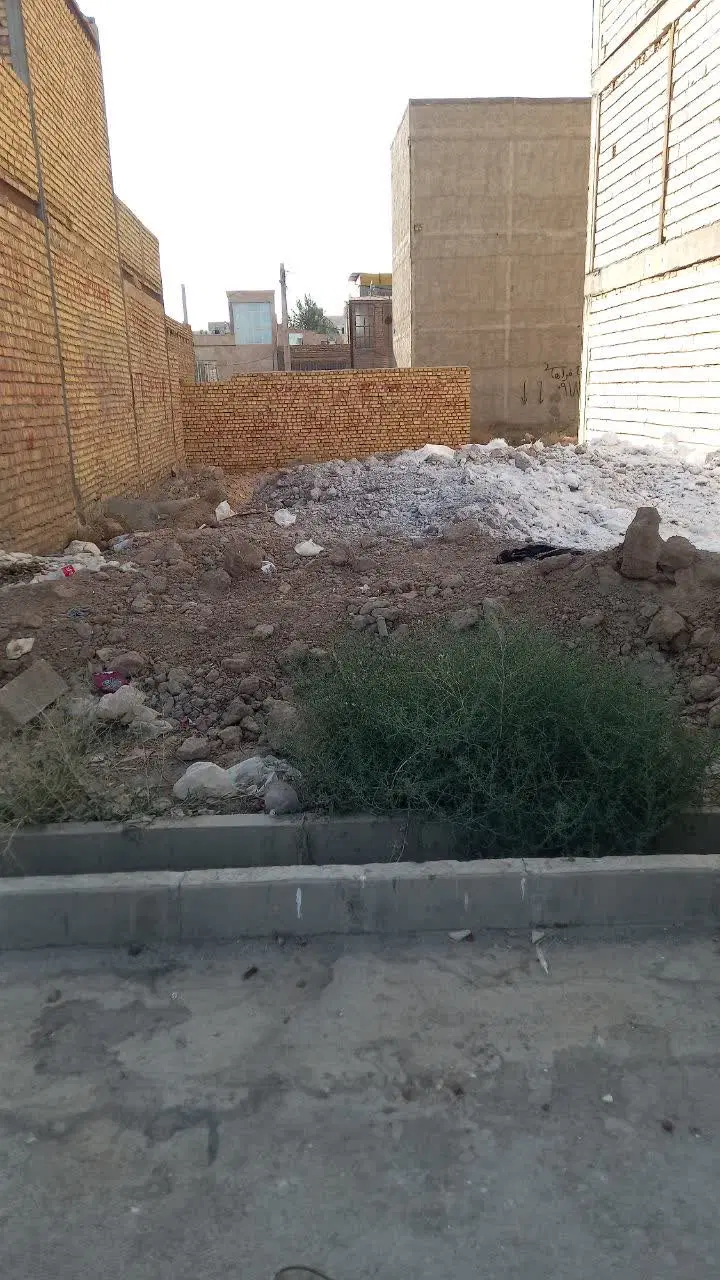 زمین فروشی گاوخانه (مهردشت)