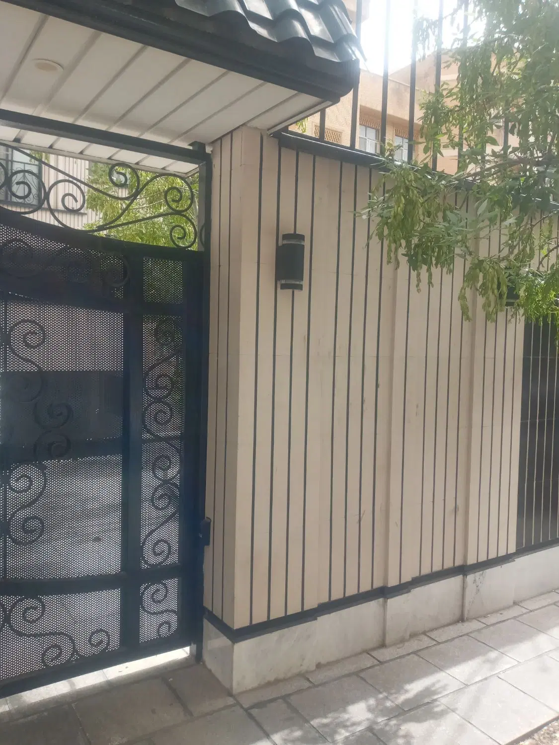 ملک ویلایی ۱۷۱ متر بر ۹ متر