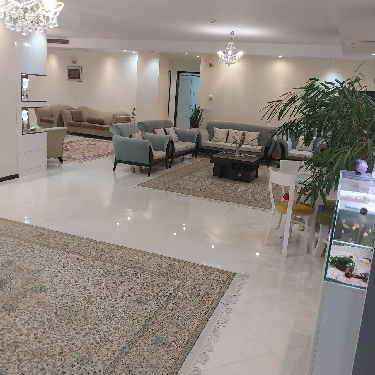 فروش آپارتمان ۱۹۰ متر  چیتگر دانشگاه شریف اردستانی