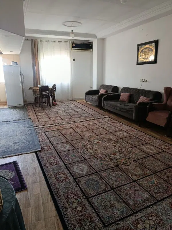 اجاره آپارتمان ۹۵متری میدان مادرشهرک بهزیستی