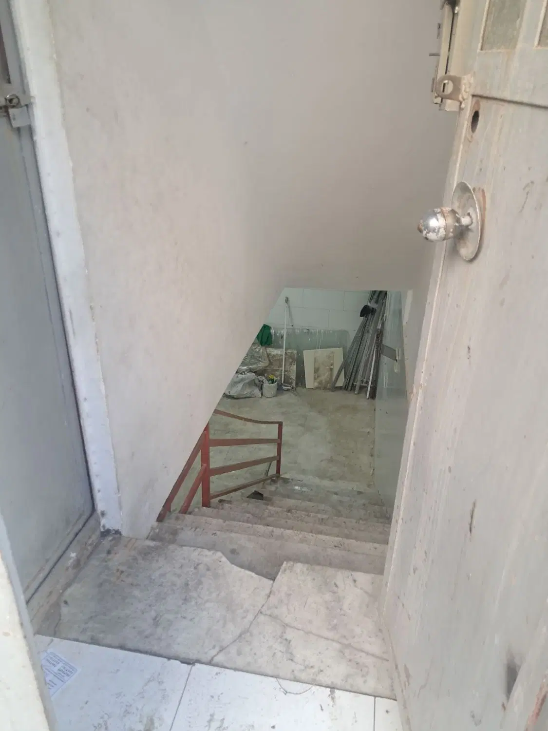 اجاره زیر زمین عبدل اباد خیابان احسانی