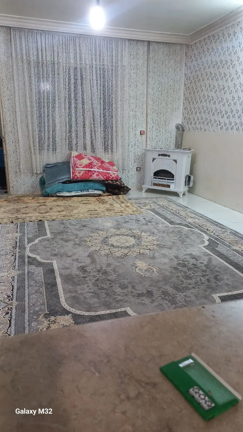منزل ویلایی ۲ونیم طبقه سرعقب