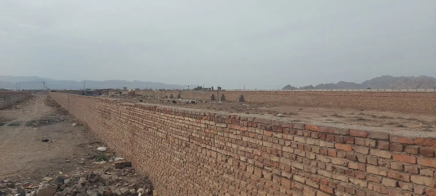 زمین محصور تفکیکی۶و۸ قصبی سند دار شرف اباد