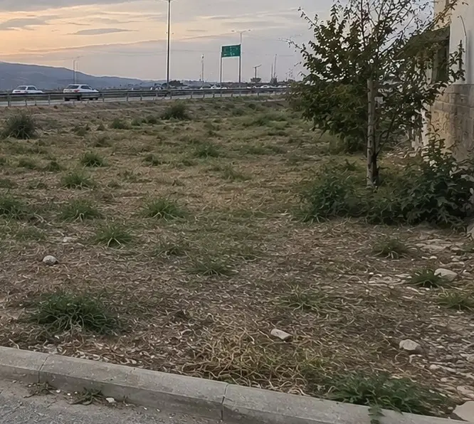 ۱۹۵ زمین با کاربری مکتوب مسکونی و سند تک برگ