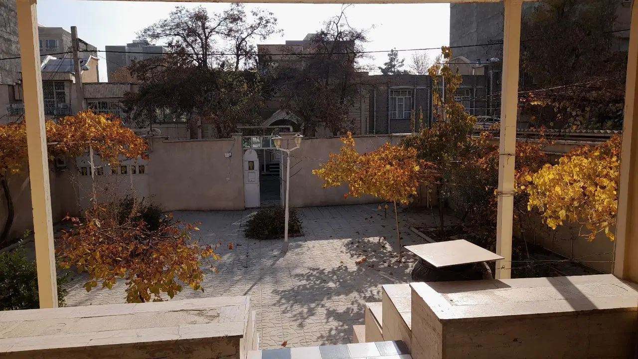 خانه ویلایی ۴۰۶ متر  در کشاورز