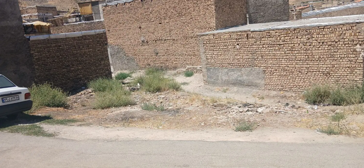 زمین مسکونی