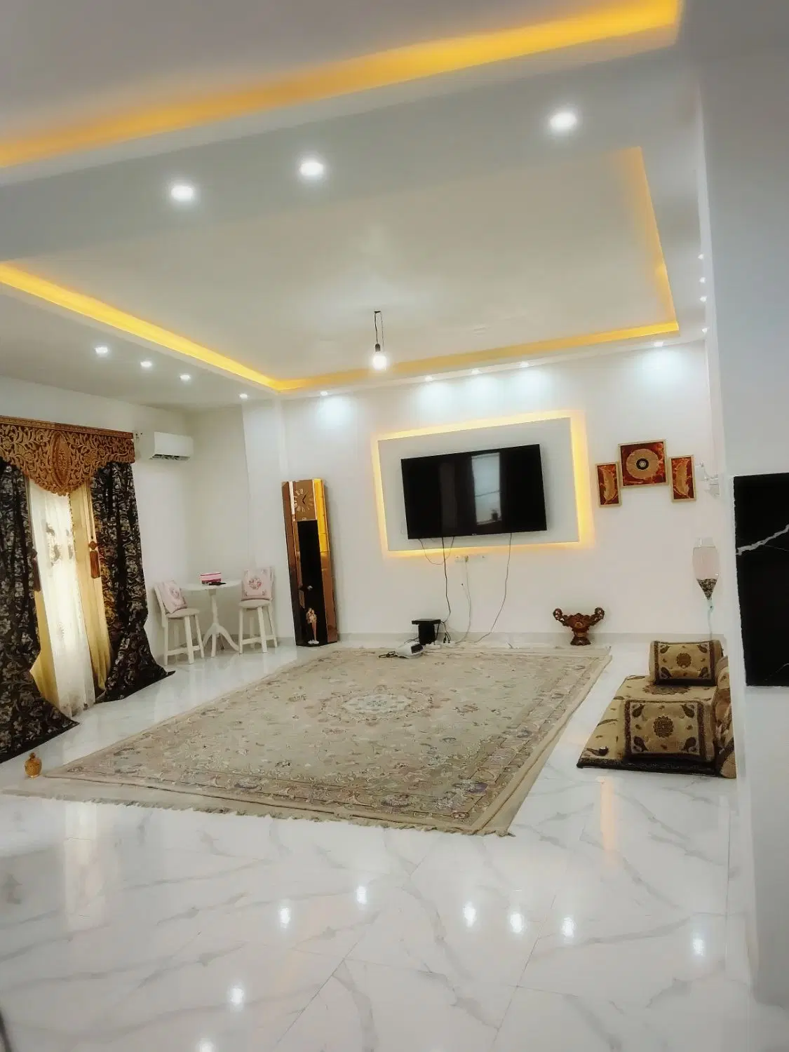 اپارتمان نوساز ۱۰۰ متری
