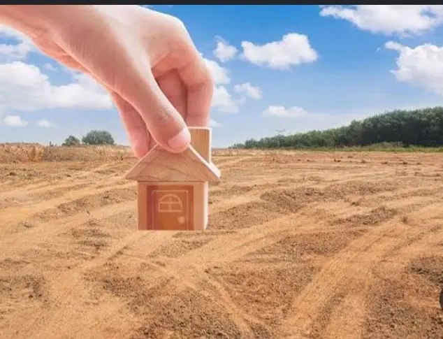 زمین ۵۰ متری