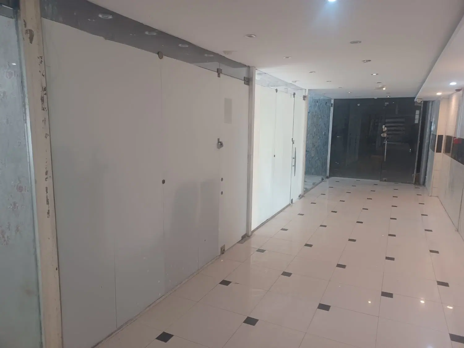 فروش ۳دهنه مغازه ۴۸ متری زیتون کارمندی