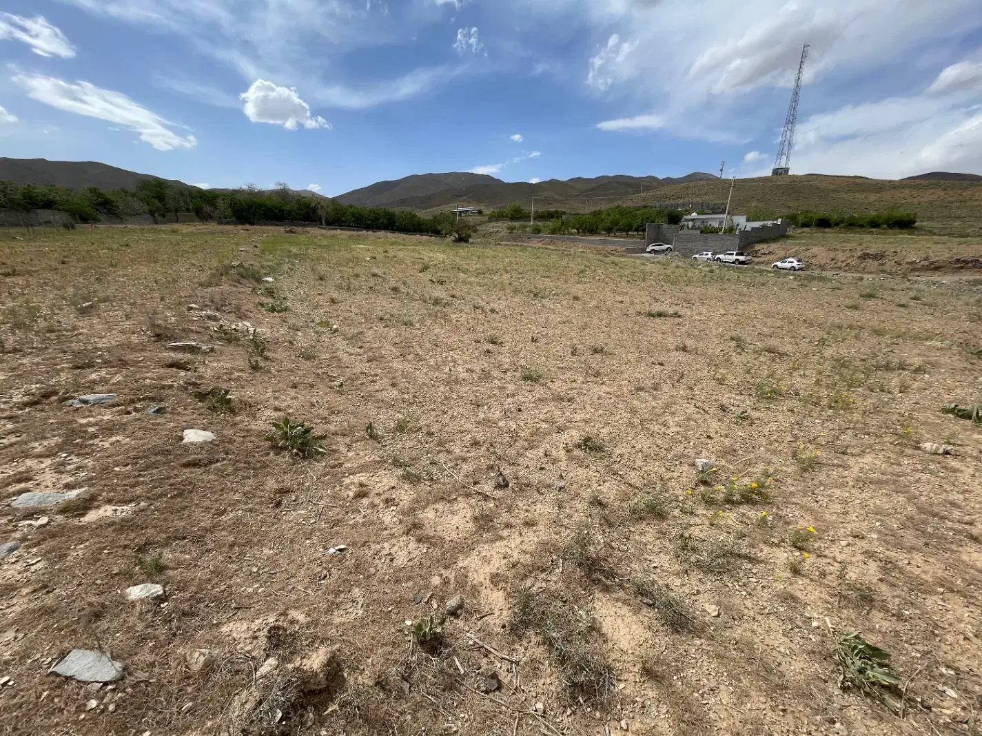 زمین در روستای قلعک