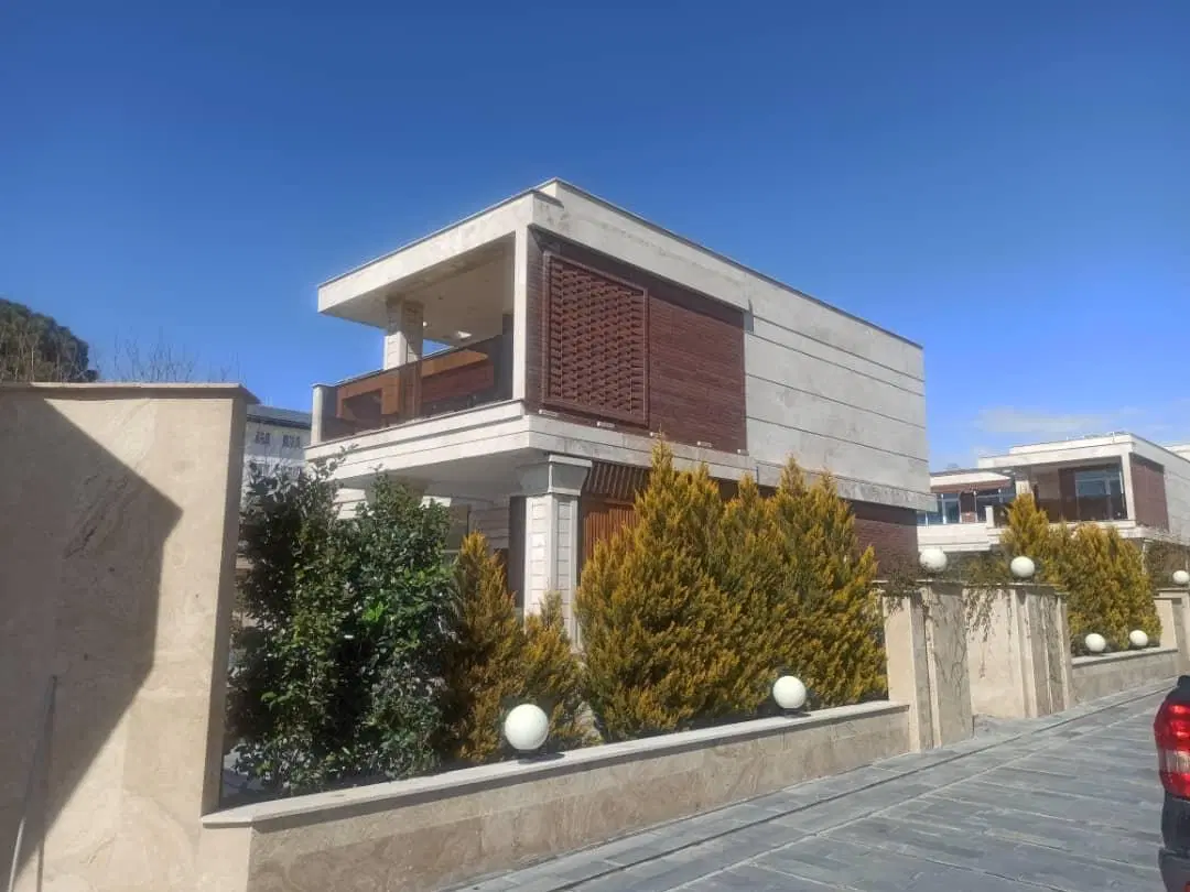 ویلایی بهترین نقطه عظیمیه