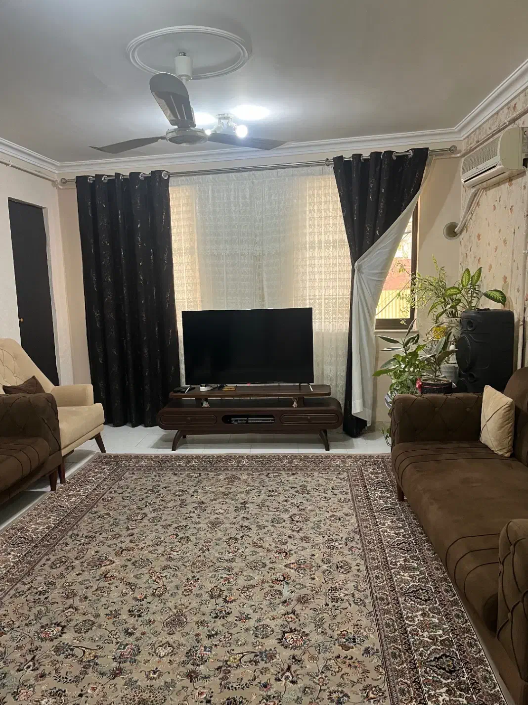 خانه طبقه دوم بیانی