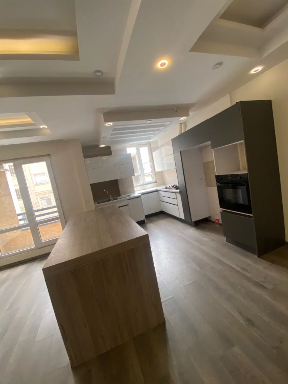 اپارتمان تستی
