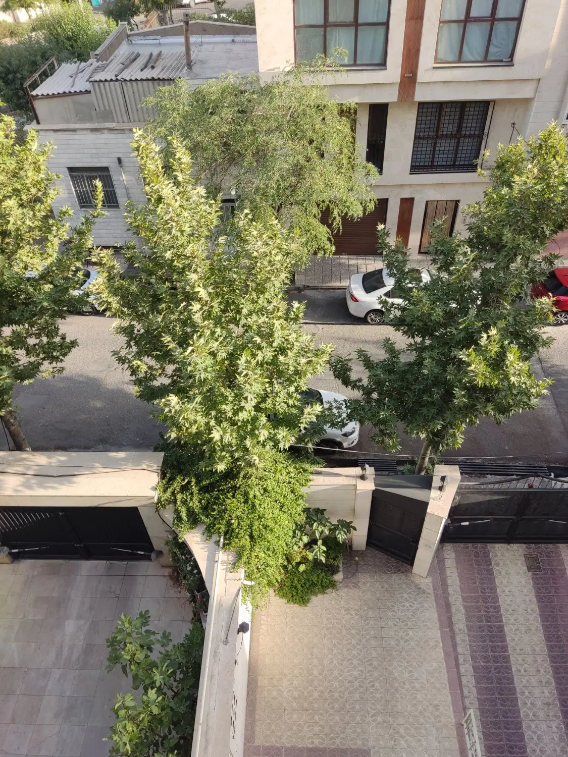 آپارتمان ۴۸ متری با پارکینگ در محله فوق‌العاده