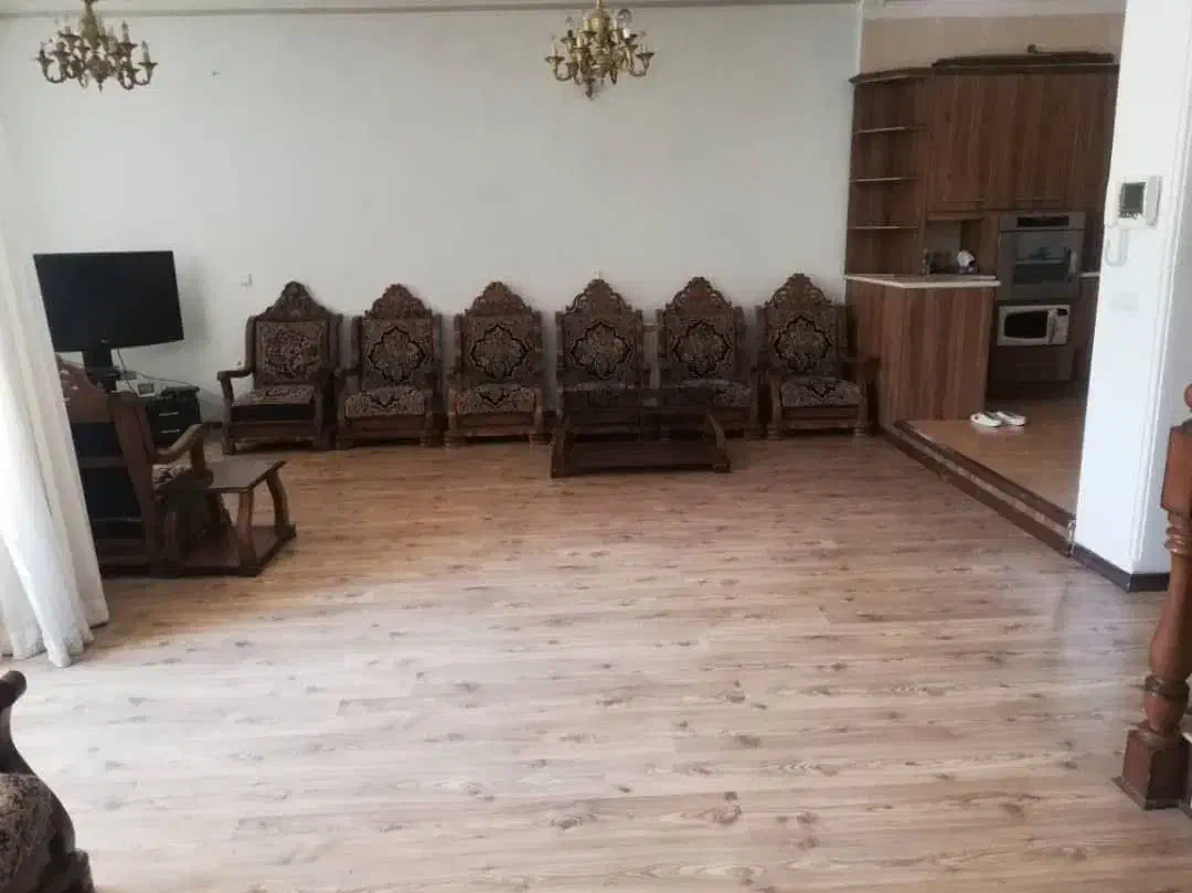 دوبلکس بلند دونبش خیابان حسن فدایی