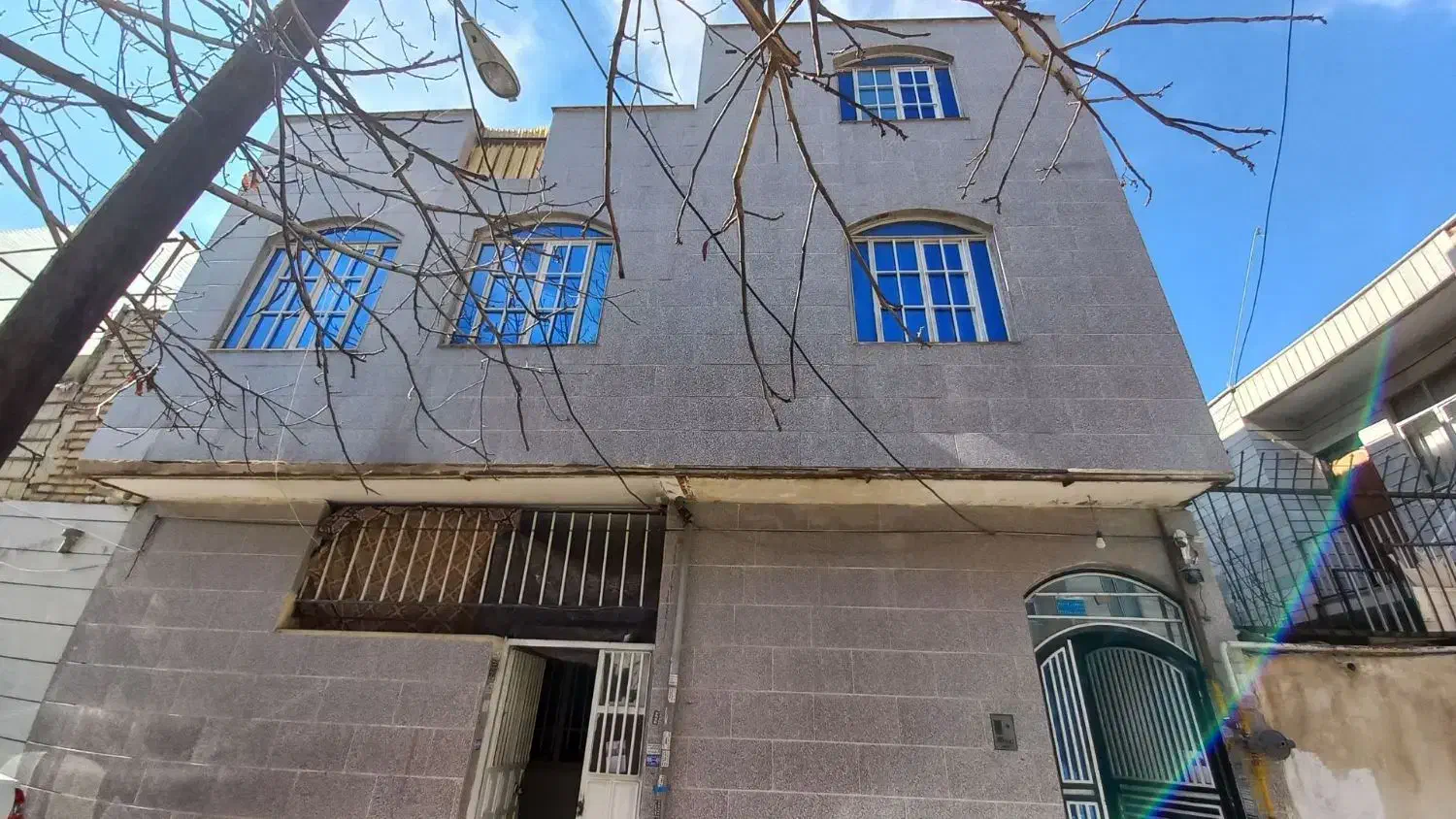فروش آپارتمان دو طبقه در خیابان رحیمیان