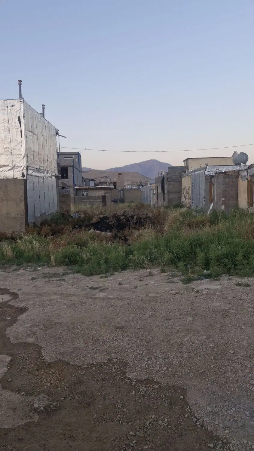زمین مسکونی