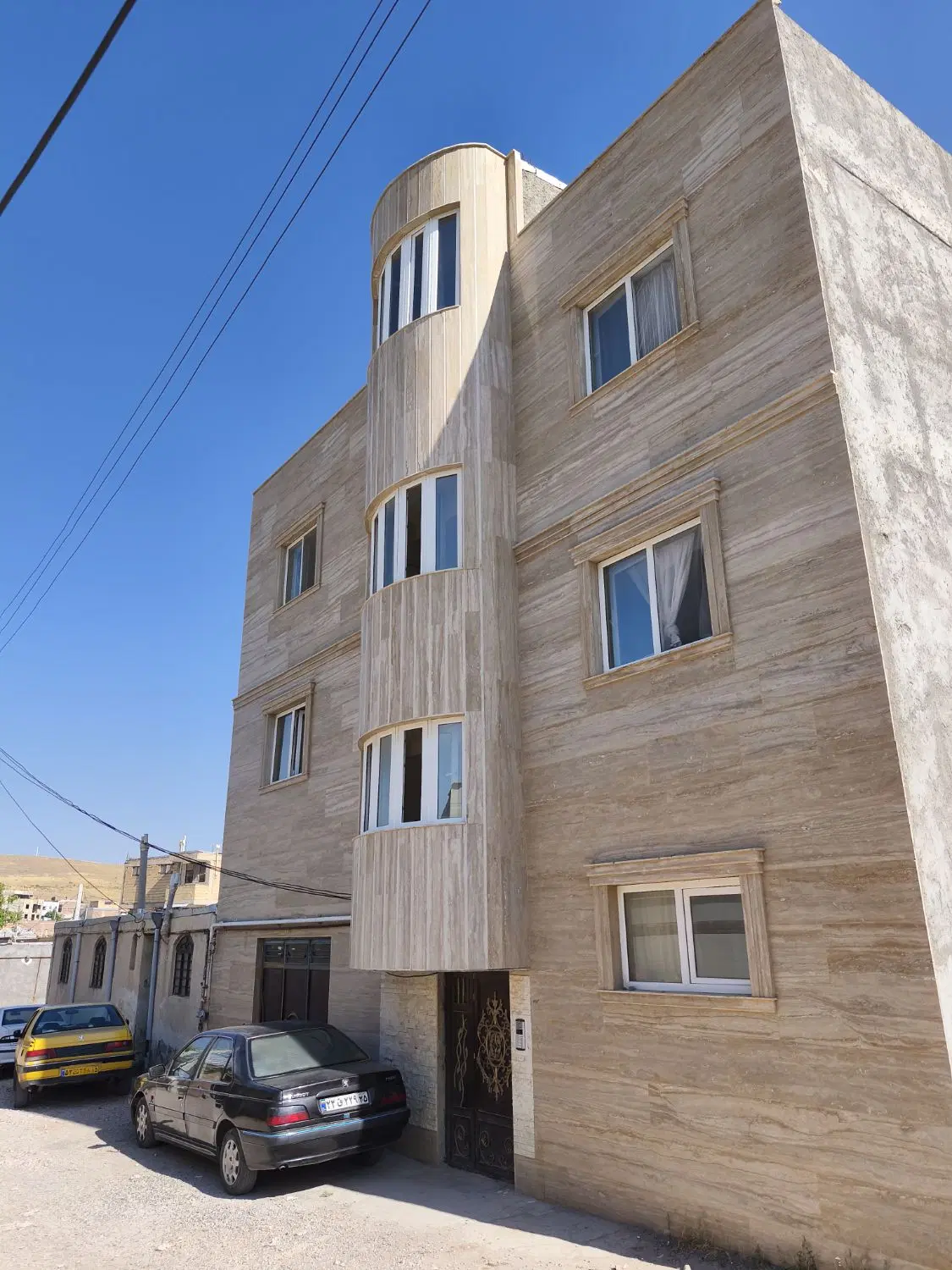 فروش یک واحد آپارتمان