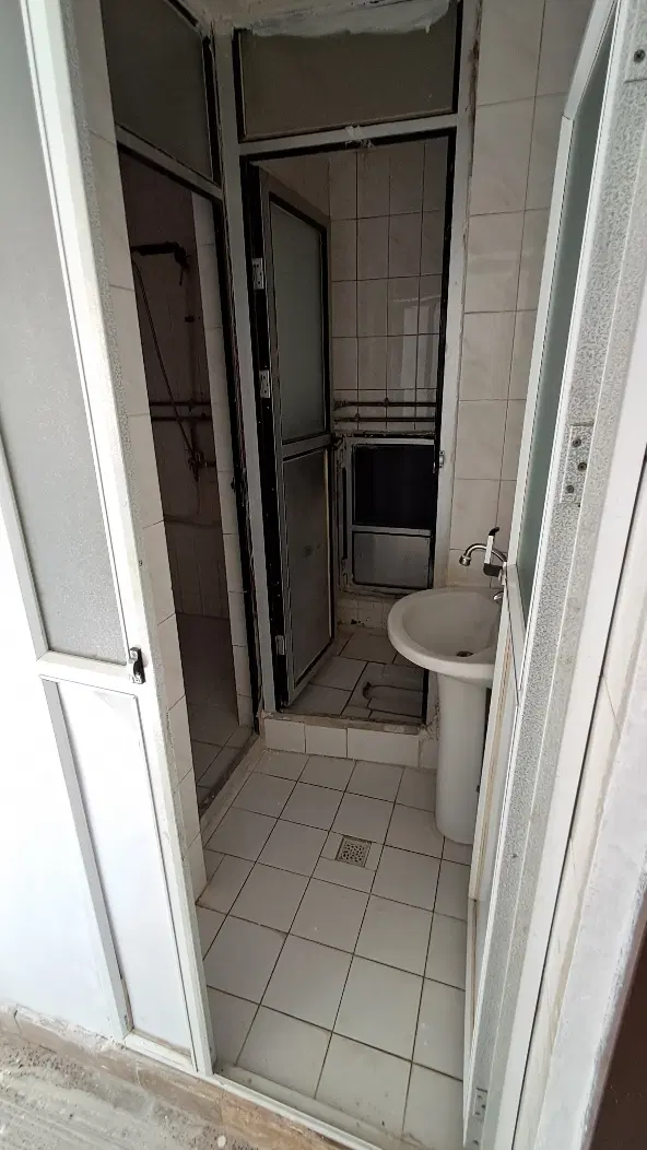 واحد مسکونی ۷۲ متر سند تکبرگ عرصه واعیان