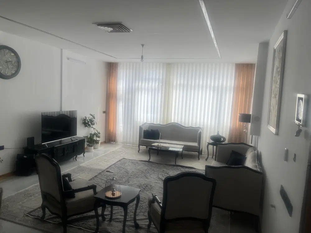 اپارتمان کشاورز ۷.۴